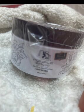 Roule Rescue Revitalizing Hair Mask - White & Brown